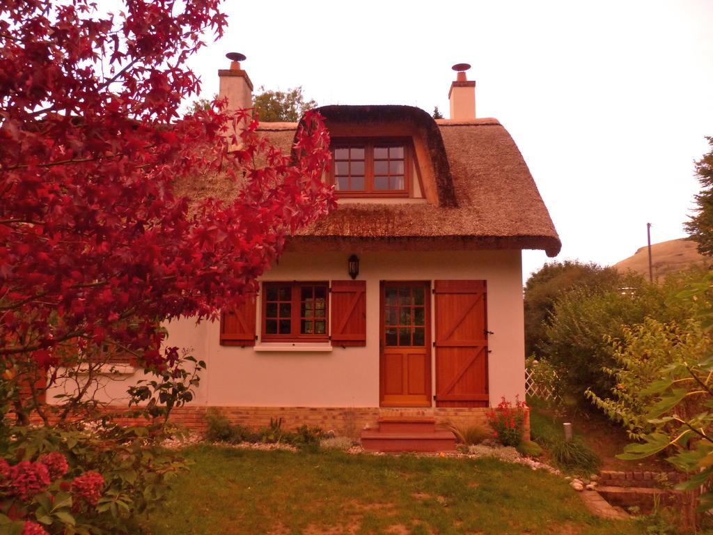 La Flore De Lys, Cottage Ideal Pour 2 Adultes Et 2 Enfants Saint-Jouin-Bruneval Quarto foto